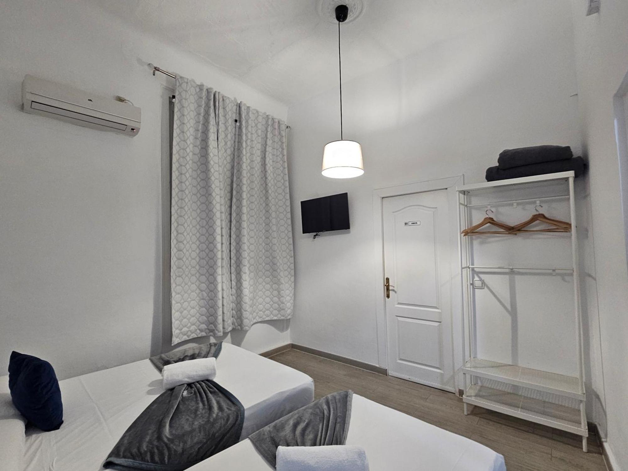 Hotel Casa Lemus à Madrid Extérieur photo